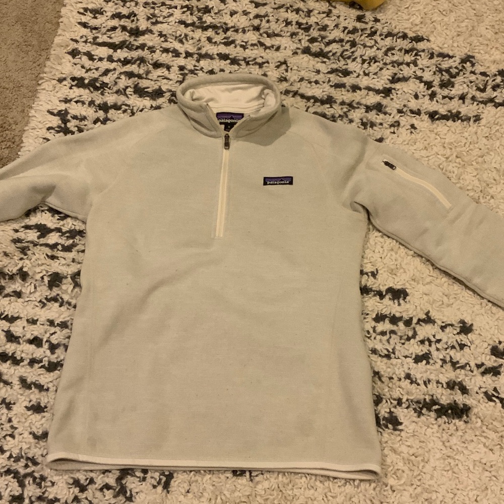 Patagonia Women's Cream Zip-Up better Sweater